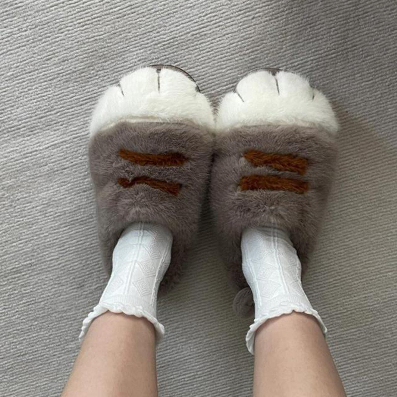 Fun Fluffy Cats Feet Slippers  - Cat Claw Bark review and price